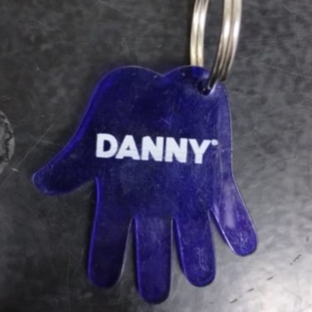 chaveiro mãozinha em acrílico  -bcchavm123